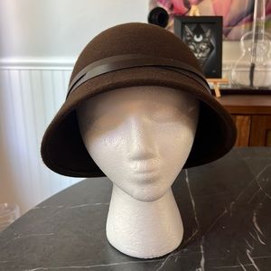 Goorin Brothers Cloche Hat (Made in USA) Size Medium